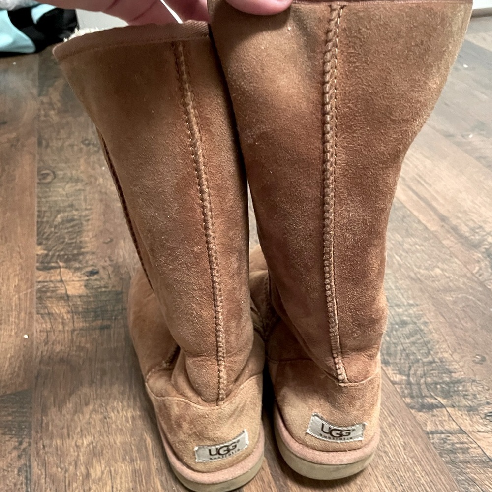 UGGS Australia Women’s Classic Tall Boots
